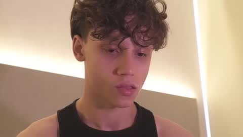 Nicky Neal online show from October 21, 2025, 12:22 am