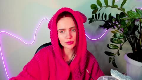 Snapshot of nicky_weekends chatting on December 16, 2024, 5:11 pm Nicky Weekends online show from December 16, 2024, 5:11 pm