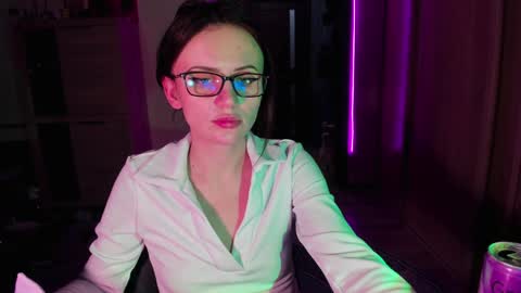 Snapshot of nicky_weekends chatting on January 23, 2025, 1:30 am Nicky Weekends online show from January 23, 2025, 1:30 am