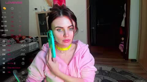 Snapshot of nicky_weekends chatting on February 21, 2025, 5:53 pm Nicky Weekends online show from February 21, 2025, 5:53 pm