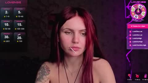 Snapshot of nicky_weekends chatting on November 29, 2025, 12:46 am Nicky Weekends online show from November 29, 2025, 12:46 am