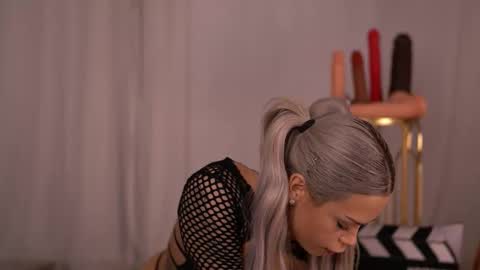 Nicky online show from September 30, 2025, 5:40 pm