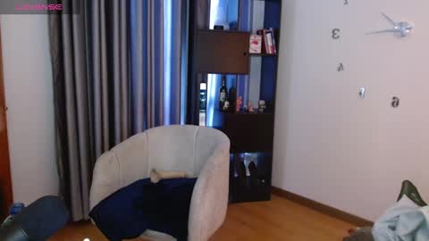 Nicky online show from February 21, 2025, 7:10 pm