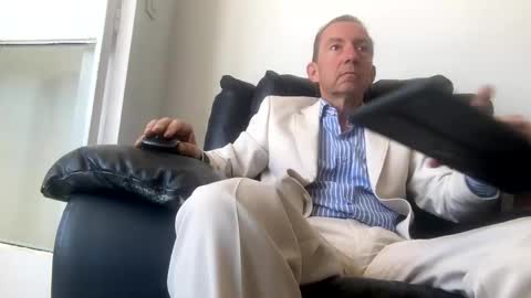 Snapshot of nico181969 chatting on February 23, 2025, 10:39 am Nico online show from February 23, 2025, 10:39 am