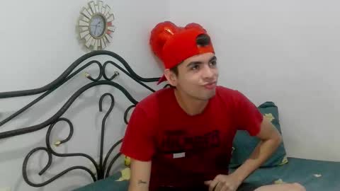 Snapshot of nico222025 chatting on March 4, 2026, 12:22 pm nico222025 online show from March 4, 2026, 12:22 pm