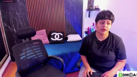Snapshot of nico_blaze22 chatting on June 9, 2026, 1:06 am Nico online show from June 9, 2026, 1:06 am