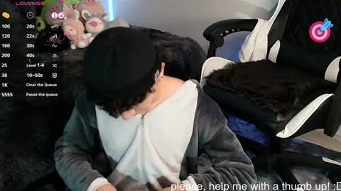 nico online show from December 3, 2024, 5:53 am