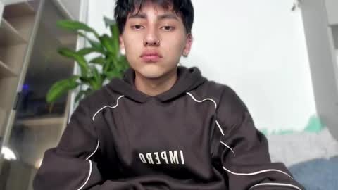 Nico  online show from February 26, 2025, 4:36 am