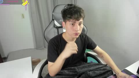 Nico  online show from April 27, 2026, 7:50 am