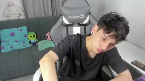 Nico  online show from July 9, 2026, 3:43 am