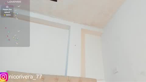 Nicolas online show from October 3, 2025, 12:13 pm