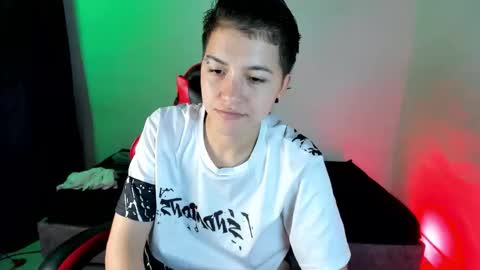 NICO online show from November 5, 2025, 2:11 am