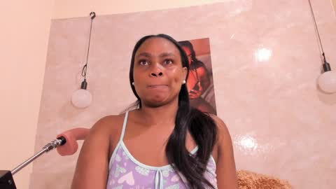 Nicol Villa online show from January 17, 2025, 11:17 am