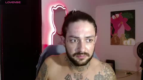 nicolas online show from January 24, 2025, 5:21 am