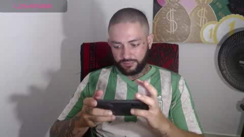 nicolas online show from March 5, 2025, 4:13 am