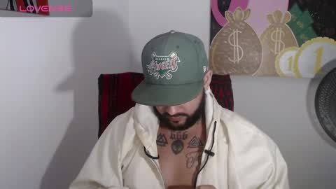 nicolas online show from March 7, 2025, 4:35 am