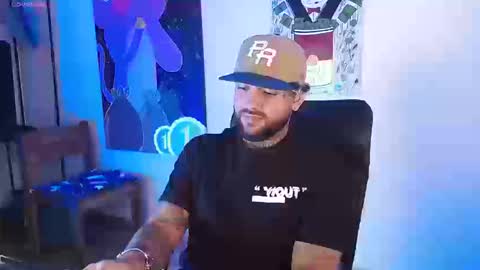 nicolas online show from March 11, 2026, 3:23 am