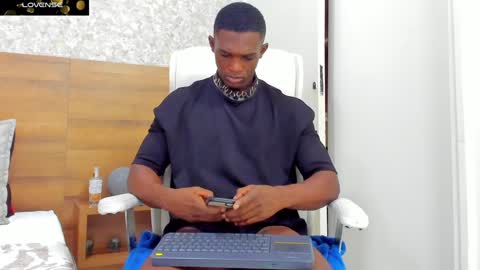 Snapshot of nicolaskan chatting on December 12, 2024, 12:44 pm Nicolas online show from December 12, 2024, 12:44 pm