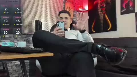Nicolas Fellener online show from July 24, 2026, 2:42 am