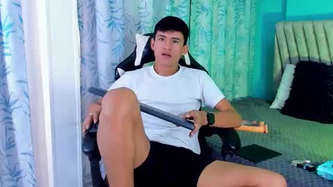 nicolastorres__ online show from February 27, 2026, 9:48 pm