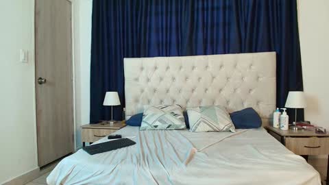 Nicole  Adam online show from December 28, 2024, 4:20 pm