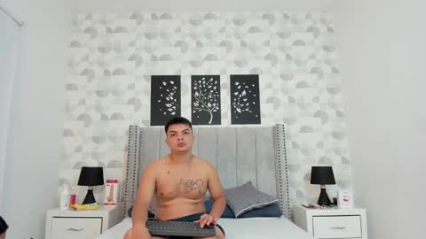 Nicole  Adam online show from January 7, 2025, 1:35 pm