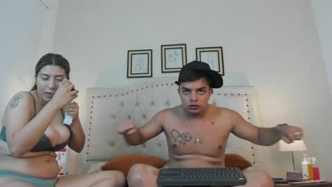 Nicole  Adam online show from January 22, 2025, 4:02 pm