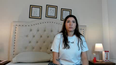 Nicole  Adam online show from February 28, 2025, 1:03 pm