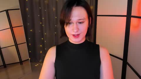 Snapshot of nicole_cidman chatting on February 18, 2025, 5:10 pm Nicole online show from February 18, 2025, 5:10 pm