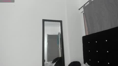 Snapshot of nicolefletcher chatting on October 29, 2025, 1:46 pm nicolefletcher online show from October 29, 2025, 1:46 pm