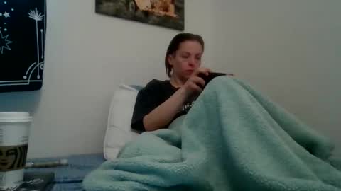 Nicole online show from February 26, 2026, 1:43 pm