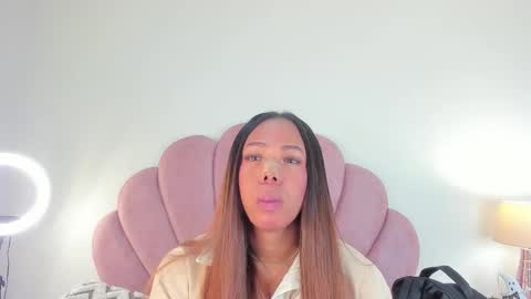 NICOLE online show from October 29, 2025, 12:18 pm