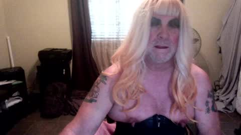 Nicole CD online show from July 4, 2026, 9:21 pm
