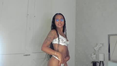 Snapshot of nicoll_ruiz_ chatting on May 22, 2026, 3:13 am Nicol online show from May 22, 2026, 3:13 am