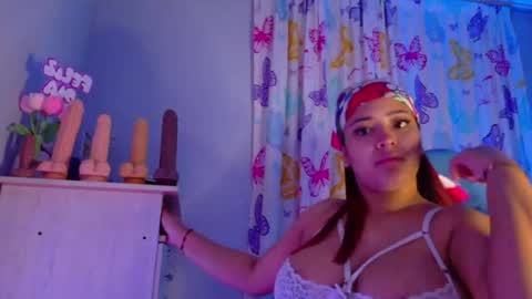 Snapshot of nicolletaylorq chatting on July 13, 2026, 3:53 am Nicolle Miley online show from July 13, 2026, 3:53 am
