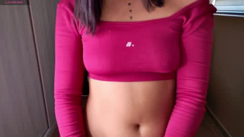 Snapshot of nicolross_ chatting on March 31, 2026, 10:43 pm NicolRoss online show from March 31, 2026, 10:43 pm