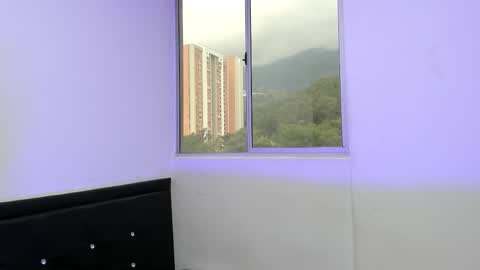 Nicol online show from December 18, 2025, 10:16 pm