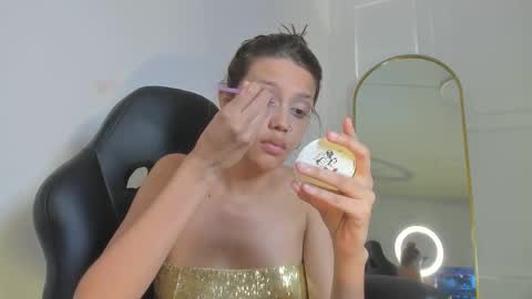 Nicol online show from February 7, 2026, 8:45 pm