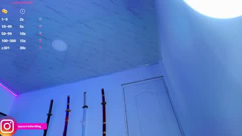 Lizzie online show from November 20, 2025, 12:33 am