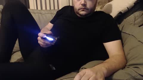 nielsgellen online show from January 16, 2025, 11:37 pm