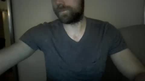 Snapshot of nieznajomy33 chatting on June 3, 2026, 6:35 pm nieznajomy33 online show from June 3, 2026, 6:35 pm