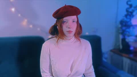 Lilitht online show from December 24, 2024, 6:39 pm