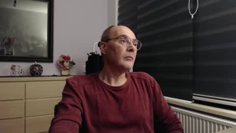 nightkeeper63 online show from October 5, 2025, 12:31 am