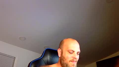 nightlifecouple online show from October 2, 2025, 2:51 am