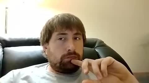 nightnightlol online show from December 8, 2024, 6:39 pm