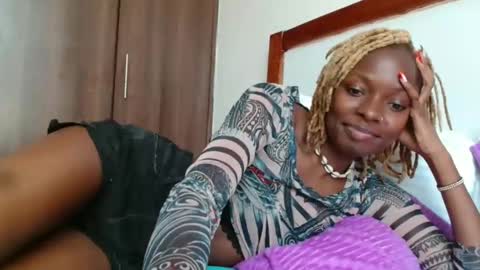 Snapshot of nightnurse2030 chatting on October 9, 2025, 12:14 pm nightnurse2030 online show from October 9, 2025, 12:14 pm