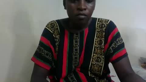 bubbly online show from November 30, 2025, 5:39 pm