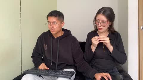 Night Scorpion online show from April 5, 2026, 7:44 pm