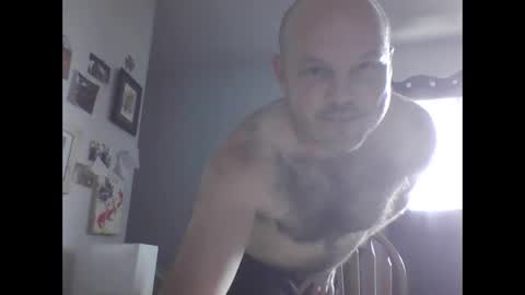 Snapshot of nihilistcreep chatting on September 27, 2025, 4:45 pm nihilistcreep online show from September 27, 2025, 4:45 pm