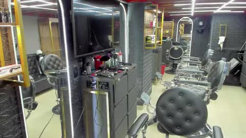 Niick online show from February 20, 2026, 1:35 am